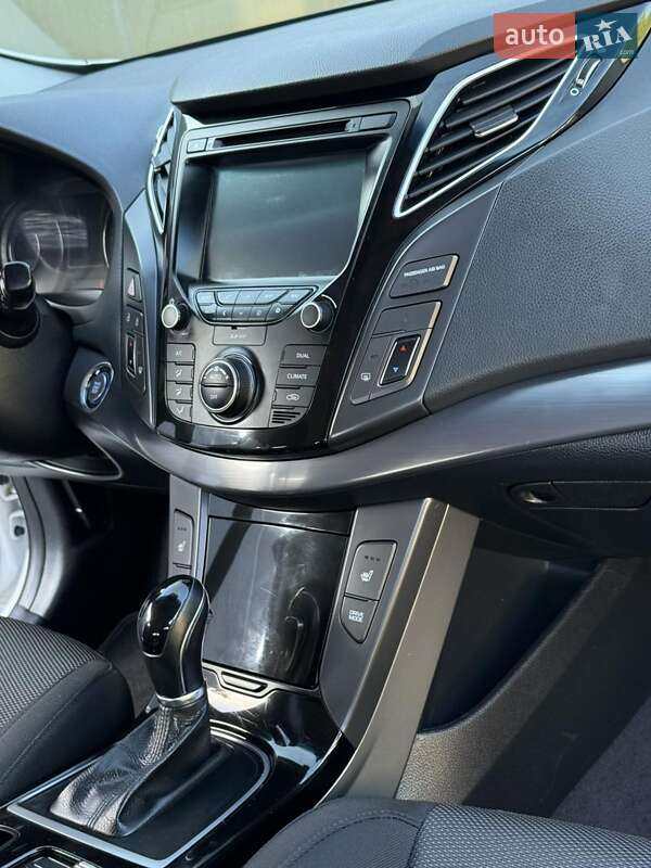 Универсал Hyundai i40 2016 в Дубно фото 40 Универсал Hyundai i40 2016 в Дубно