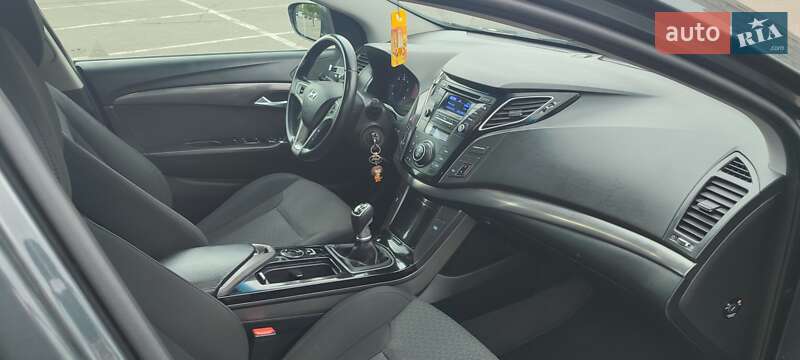 Седан Hyundai i40 2015 в Днепре