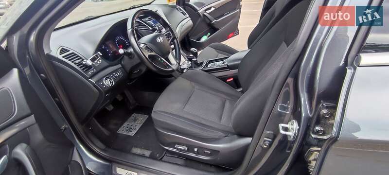 Седан Hyundai i40 2015 в Днепре