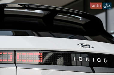 Позашляховик / Кросовер Hyundai Ioniq 5 2022 в 