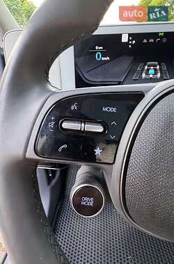 Внедорожник / Кроссовер Hyundai Ioniq 5 2022 в 