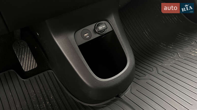 Внедорожник / Кроссовер Hyundai Ioniq 5 2021 в Львове фото 23 Внедорожник / Кроссовер Hyundai Ioniq 5 2021 в Львове