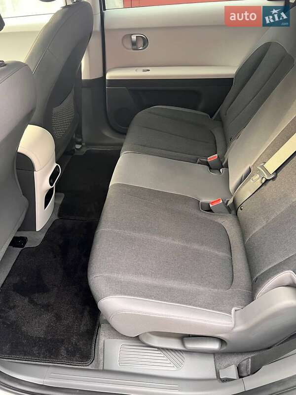 Внедорожник / Кроссовер Hyundai Ioniq 5 2023 в Хмельницком фото 12 Внедорожник / Кроссовер Hyundai Ioniq 5 2023 в Хмельницком
