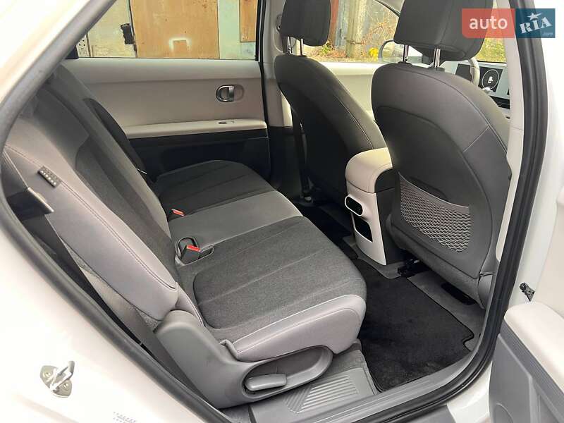 Внедорожник / Кроссовер Hyundai Ioniq 5 2023 в Хмельницком фото 18 Внедорожник / Кроссовер Hyundai Ioniq 5 2023 в Хмельницком