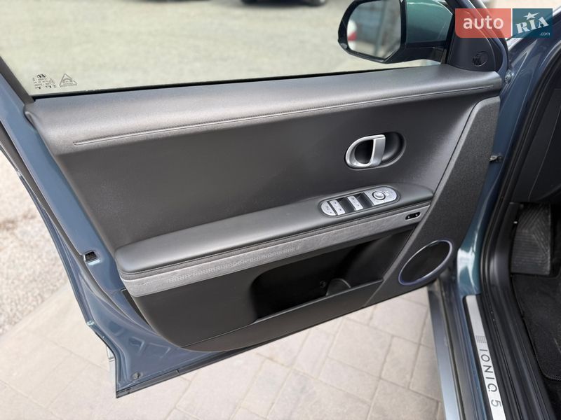 Внедорожник / Кроссовер Hyundai Ioniq 5 2023 в Ровно