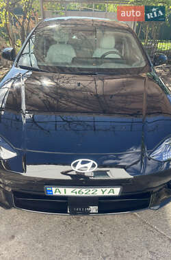 Фастбэк Hyundai Ioniq 6 2023 в 