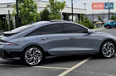 Фастбэк Hyundai Ioniq 6 2023 в 