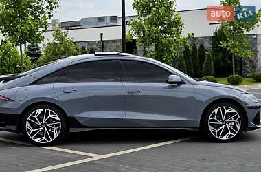 Фастбэк Hyundai Ioniq 6 2023 в 