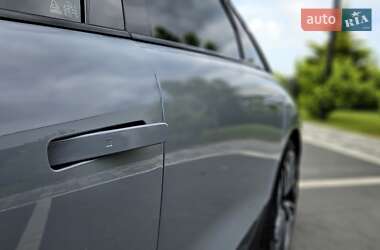 Фастбэк Hyundai Ioniq 6 2023 в 