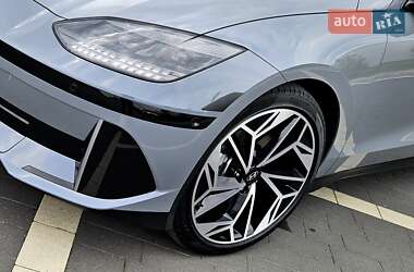 Фастбэк Hyundai Ioniq 6 2023 в 