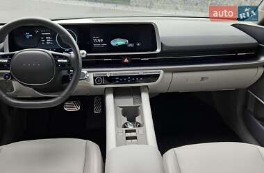 Фастбэк Hyundai Ioniq 6 2023 в 