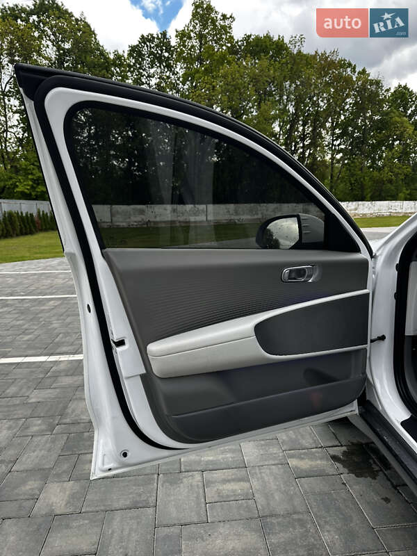 Фастбек Hyundai Ioniq 6 2024 в Луцьку