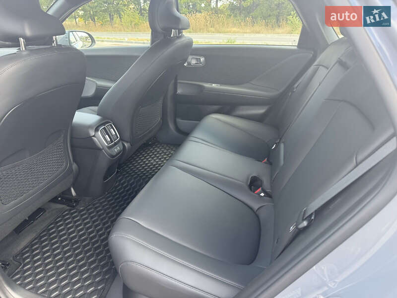 Фастбэк Hyundai Ioniq 6 2023 в Кропивницком фото 8 Фастбэк Hyundai Ioniq 6 2023 в Кропивницком