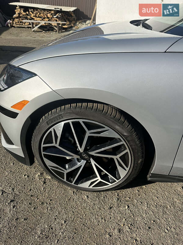 Фастбек Hyundai Ioniq 6 2023 в Первомайську