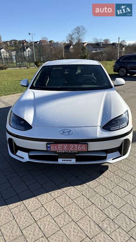 Фастбэк Hyundai Ioniq 6 2023 в Львове фото 3 Фастбэк Hyundai Ioniq 6 2023 в Львове