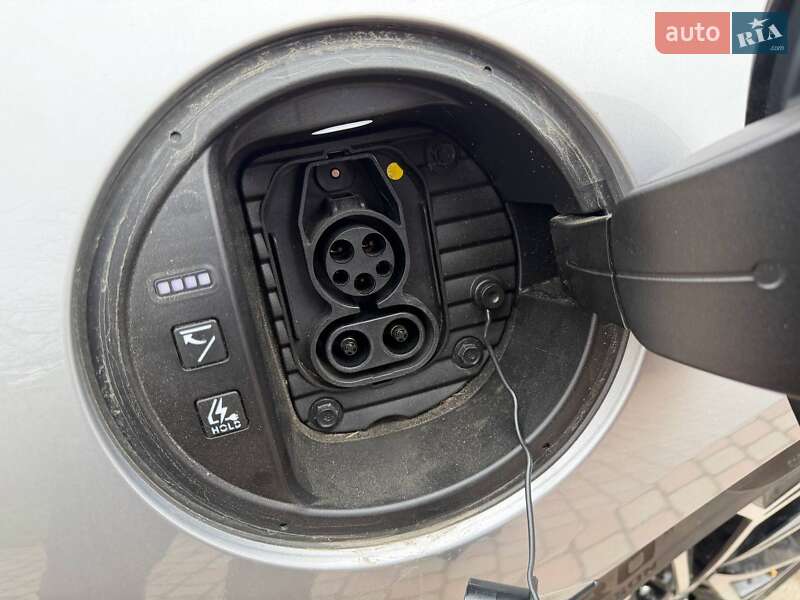 Фастбэк Hyundai Ioniq 6 2023 в Львове фото 19 Фастбэк Hyundai Ioniq 6 2023 в Львове