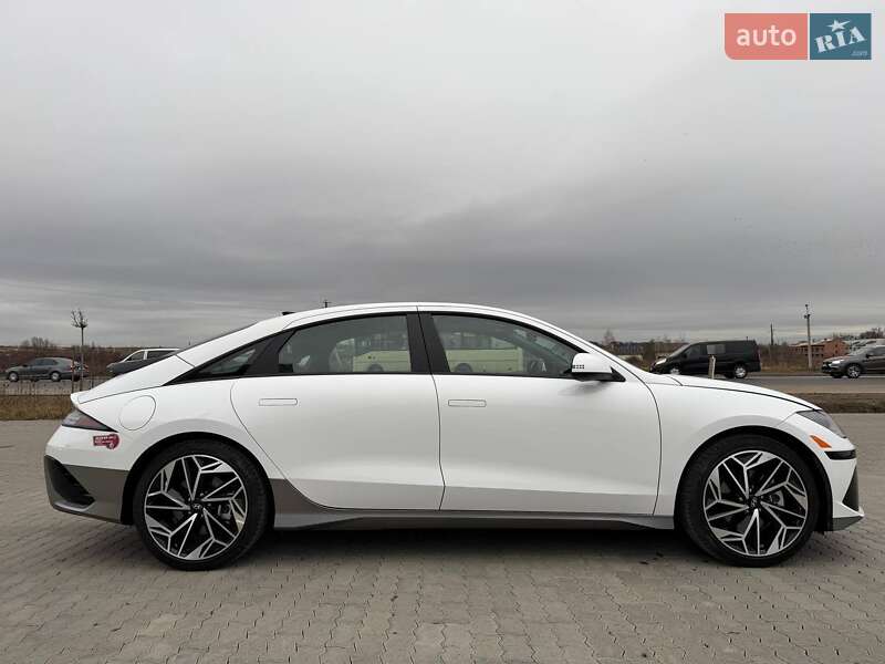 Фастбэк Hyundai Ioniq 6 2024 в Львове фото 8 Фастбэк Hyundai Ioniq 6 2024 в Львове