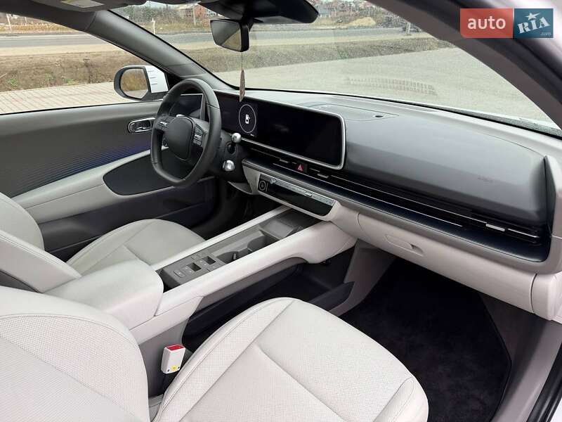 Фастбэк Hyundai Ioniq 6 2024 в Львове фото 46 Фастбэк Hyundai Ioniq 6 2024 в Львове