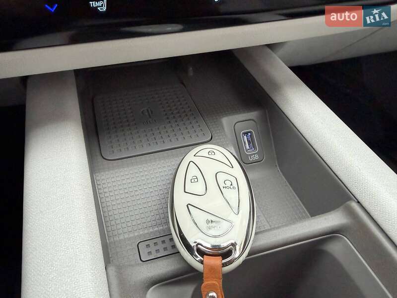 Фастбэк Hyundai Ioniq 6 2024 в Львове фото 51 Фастбэк Hyundai Ioniq 6 2024 в Львове