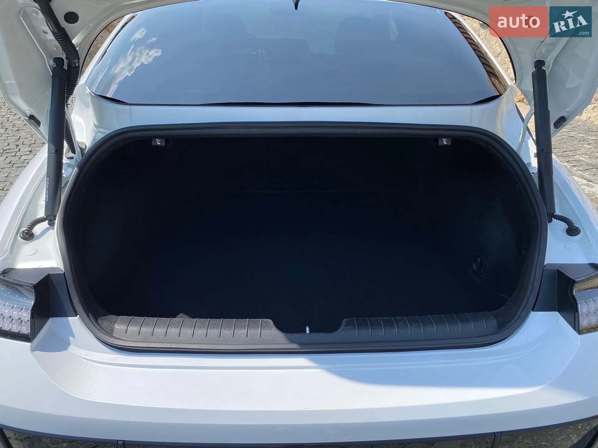 2023 Hyundai IONIQ - мініатюра 56