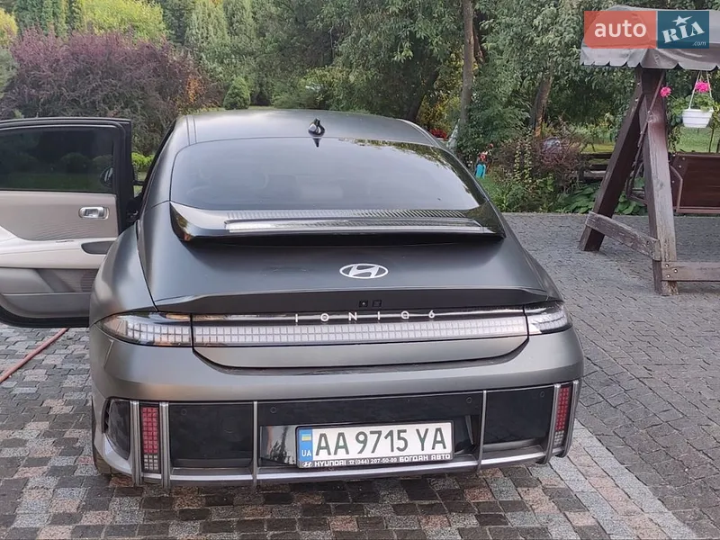 Hyundai Ioniq 6 2023 VIN KMHM541CPPA028375 фото оголошення 2 з 42
