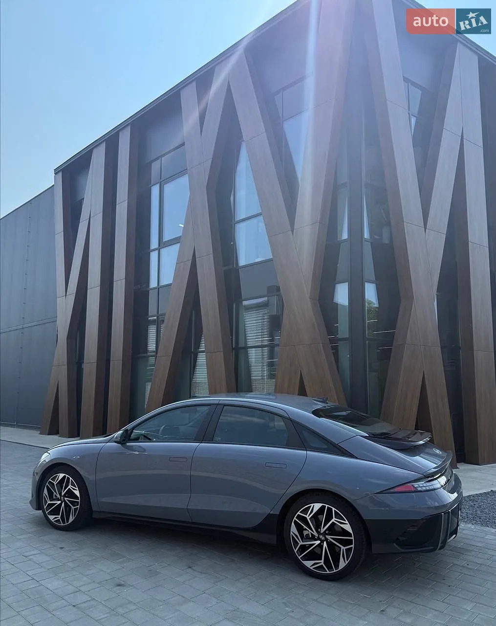 2024 Hyundai IONIQ - мініатюра 2