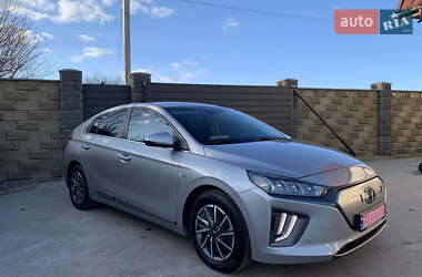 Ліфтбек Hyundai Ioniq Electric 2019 в Прилуках