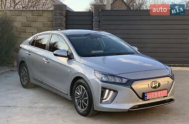 Ліфтбек Hyundai Ioniq Electric 2019 в Прилуках