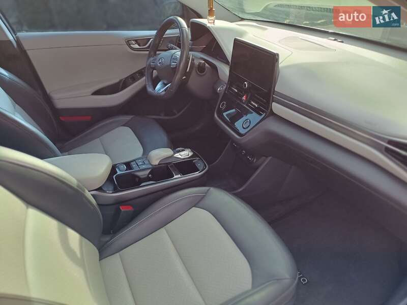 Ліфтбек Hyundai Ioniq Electric 2020 в Богородчанах фото 28 Ліфтбек Hyundai Ioniq Electric 2020 в Богородчанах