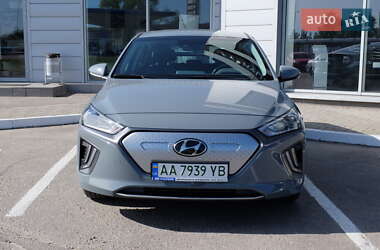 Ліфтбек Hyundai Ioniq Electric 2021 в Кременчуці