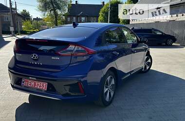 Лифтбек Hyundai Ioniq Electric 2019 в Казатине