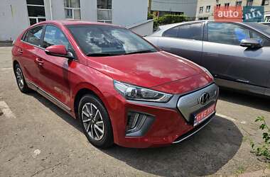 Лифтбек Hyundai Ioniq Electric 2021 в Киеве