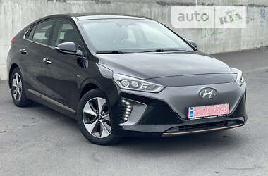 Лифтбек Hyundai Ioniq Electric 2019 в Львове