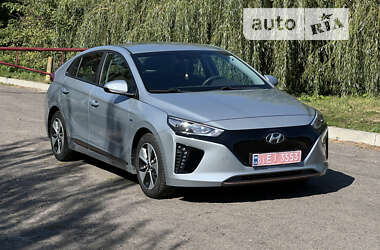 Лифтбек Hyundai Ioniq Electric 2018 в Дубно