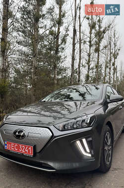 Лифтбек Hyundai Ioniq Electric 2021 в Житомире