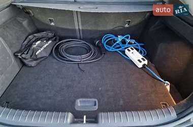 Ліфтбек Hyundai Ioniq Electric 2019 в 