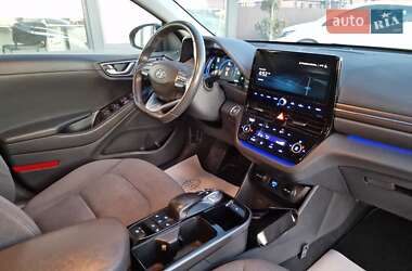 Ліфтбек Hyundai Ioniq Electric 2019 в 