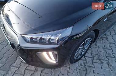 Ліфтбек Hyundai Ioniq Electric 2019 в 