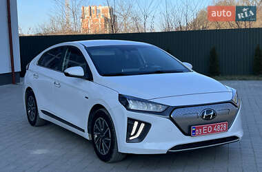 Ліфтбек Hyundai Ioniq Electric 2020 в Львові