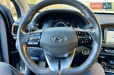 Ліфтбек Hyundai Ioniq Electric 2017 в 