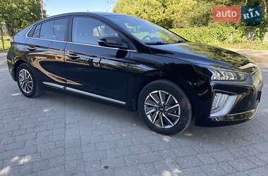 Лифтбек Hyundai Ioniq Electric 2021 в Хмельницком