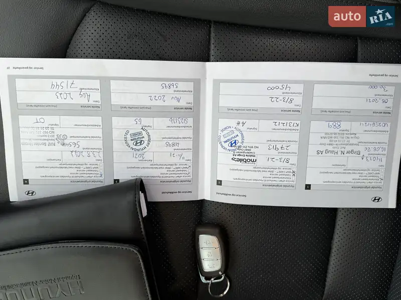 Ліфтбек Hyundai Ioniq Electric 2020 в Львові документ