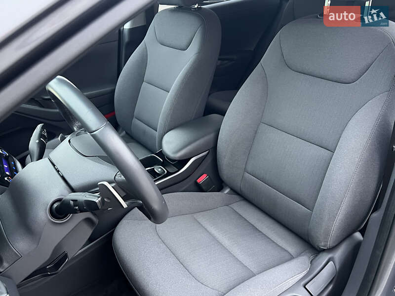 Лифтбек Hyundai Ioniq Electric 2019 в Киеве