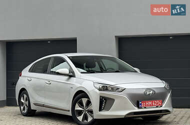 Лифтбек Hyundai Ioniq Electric 2017 в Тернополе