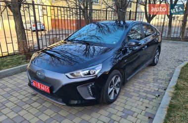 Лифтбек Hyundai Ioniq Electric 2017 в Виннице