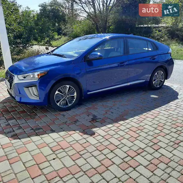 Hyundai Ioniq 2021