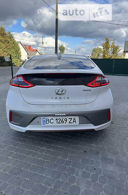 Хэтчбек Hyundai Ioniq 2019 в Львове