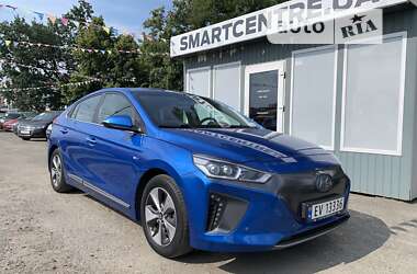 Лифтбек Hyundai Ioniq 2017 в Киеве