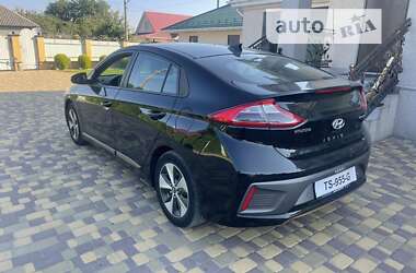 Хетчбек Hyundai Ioniq 2018 в Броварах