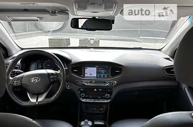 Хэтчбек Hyundai Ioniq 2016 в Коломые